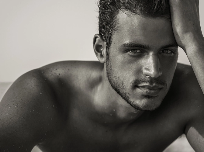 Erella-Male-face-rejuvenation-Texas