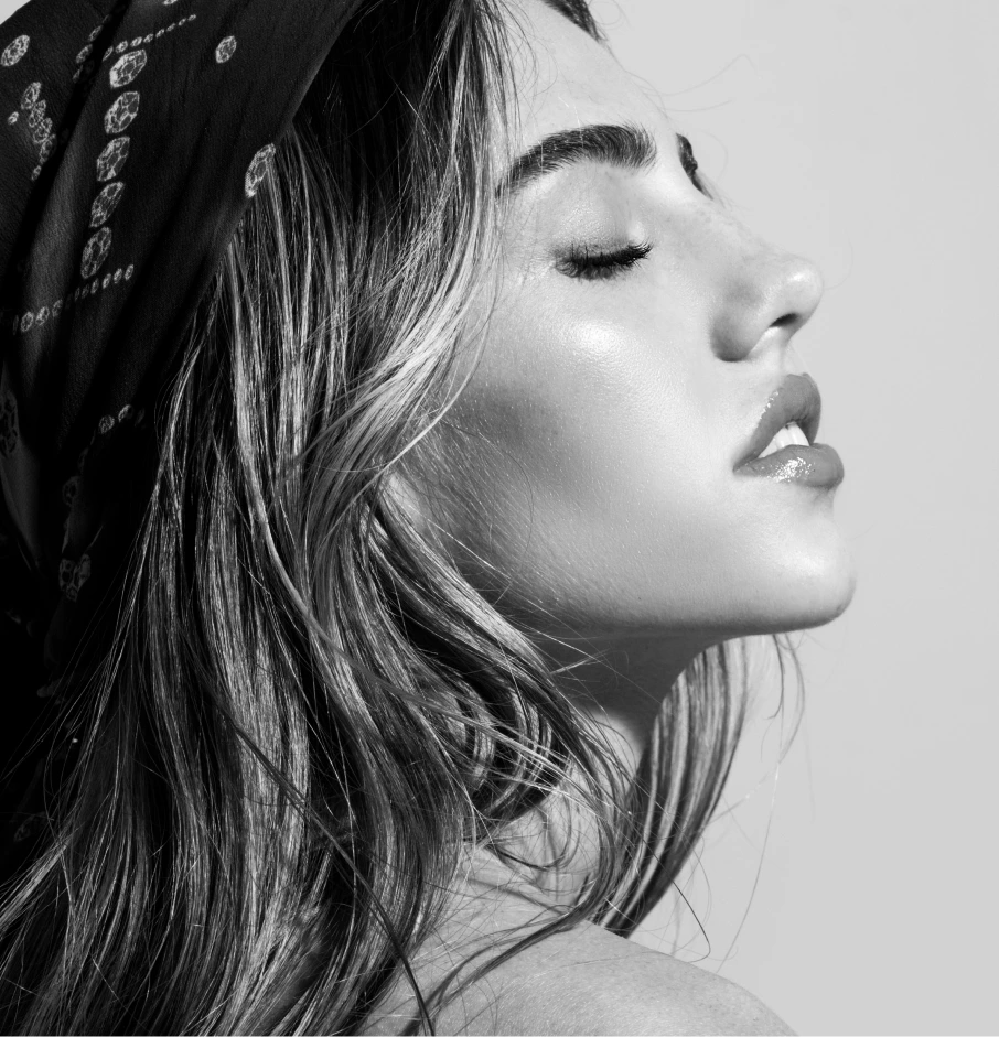 Recovery neck liposuction