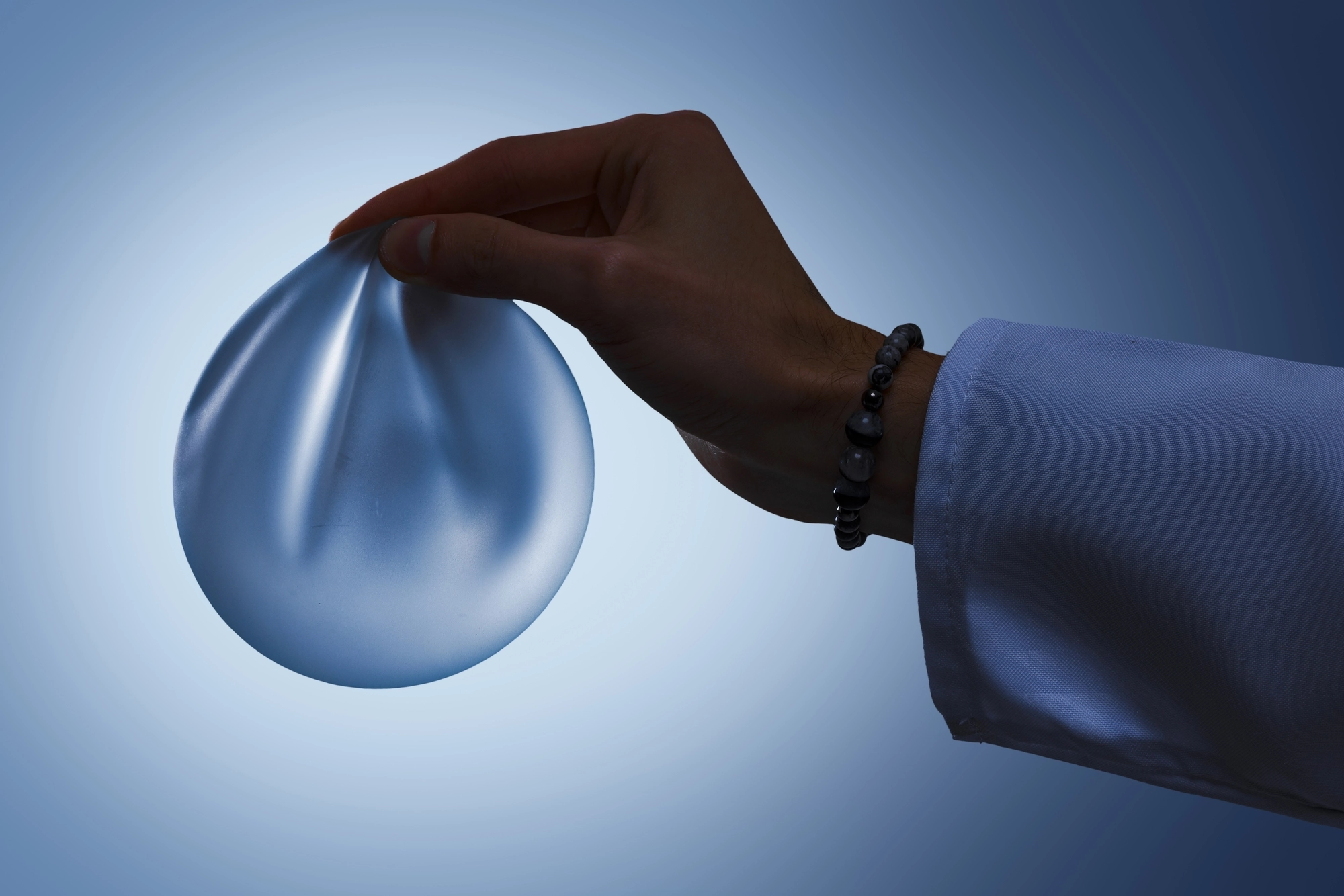 Breast Implant Rippling: Causes and Surgical Correction Options Banner